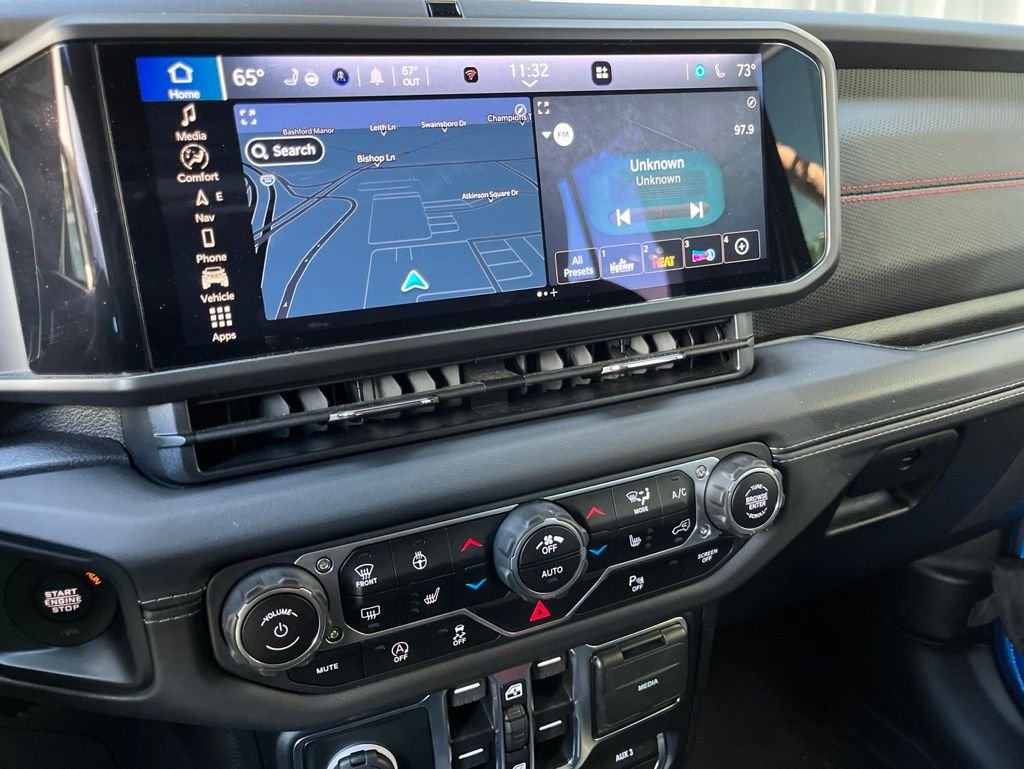 Used 2025 Blue Pearl Jeep Rubicon X image 20