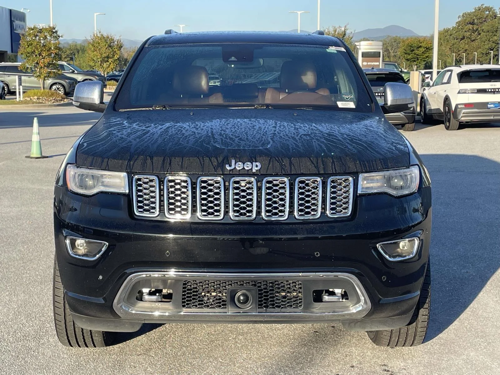 Used 2020 Diamond Black Crystal Pearlcoat Jeep Overland image 24
