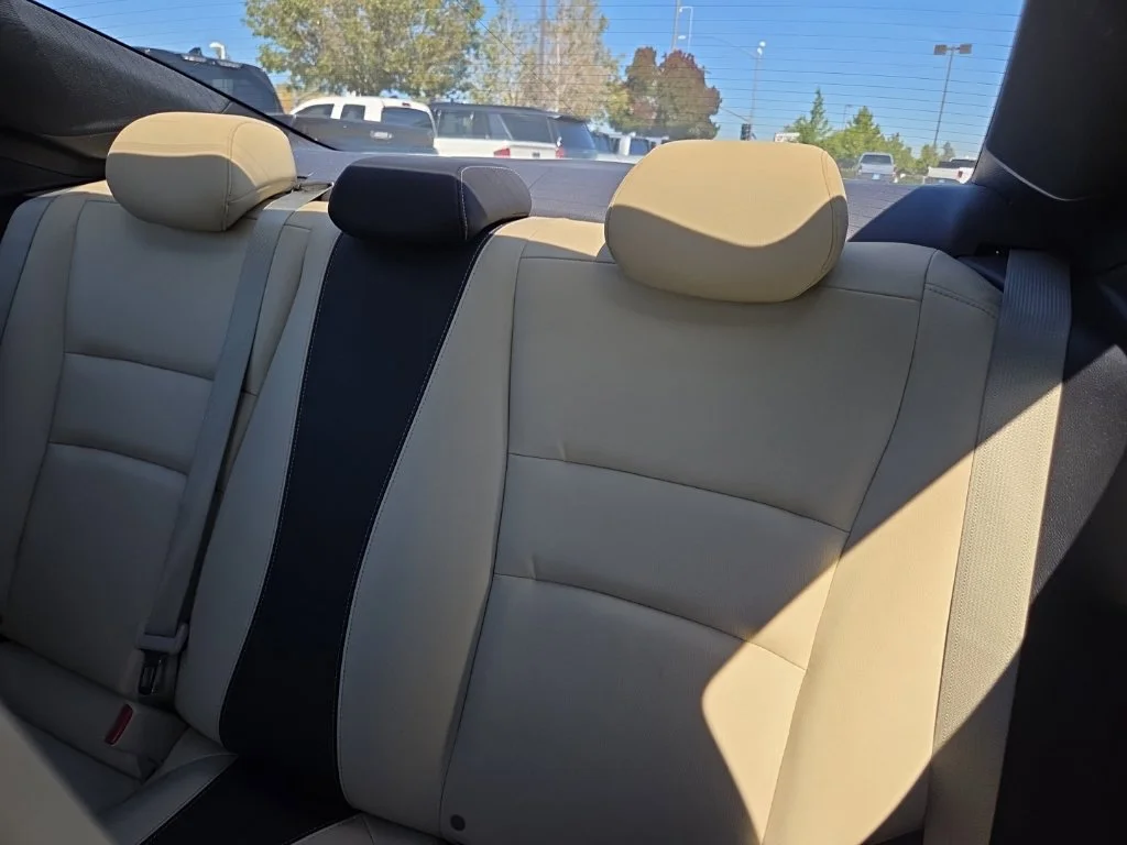 Used 2017  Honda EX-L image 14