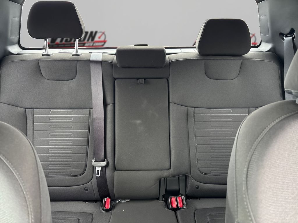 2025 Hyundai Santa Cruz SE - Photo 20