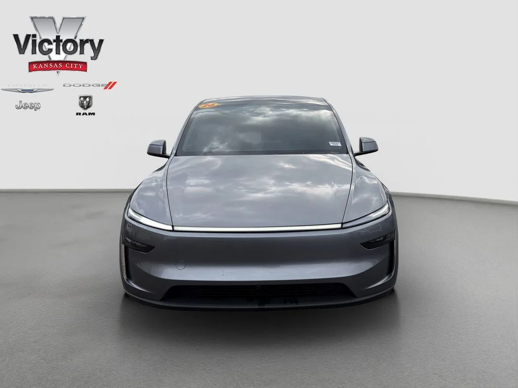 Used 2026 Tesla Model Y Standard with VIN 7SAYGDED0TF381424 for sale in Kansas City