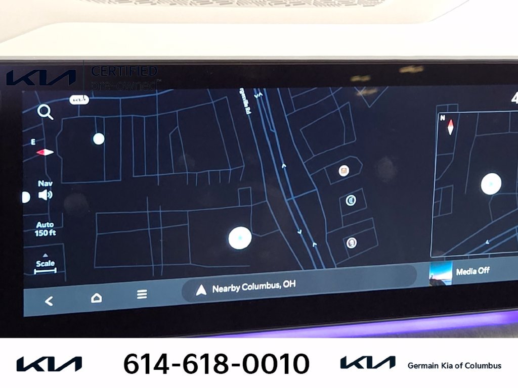 Used 2024 White Kia Land image 30