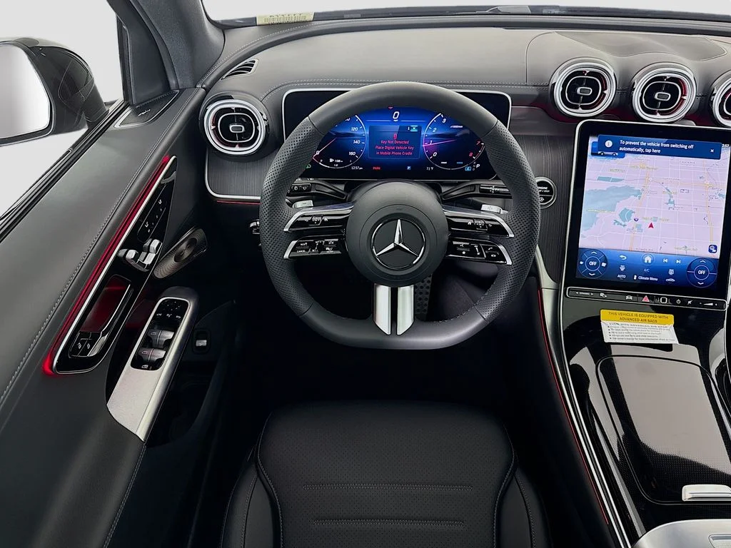 2026 Mercedes-Benz GLC Base - Photo 11