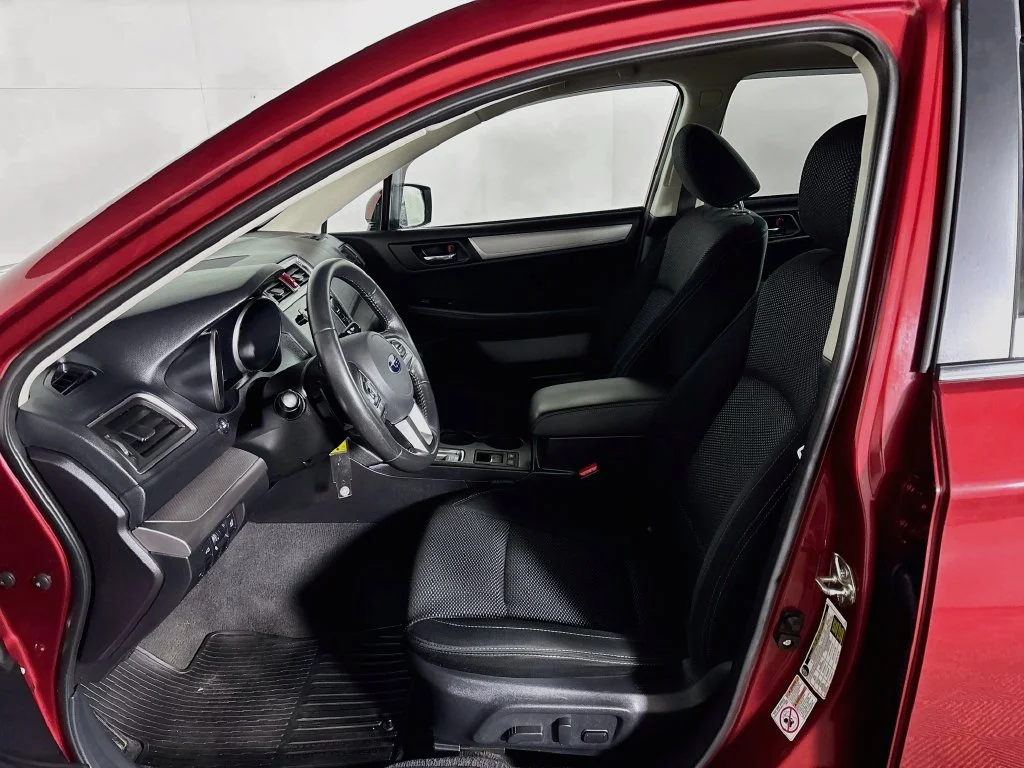 Used 2017 Red Subaru 2.5i Premium image 11