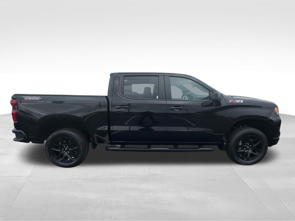Used 2025 Black Chevrolet LT Trail Boss image 9