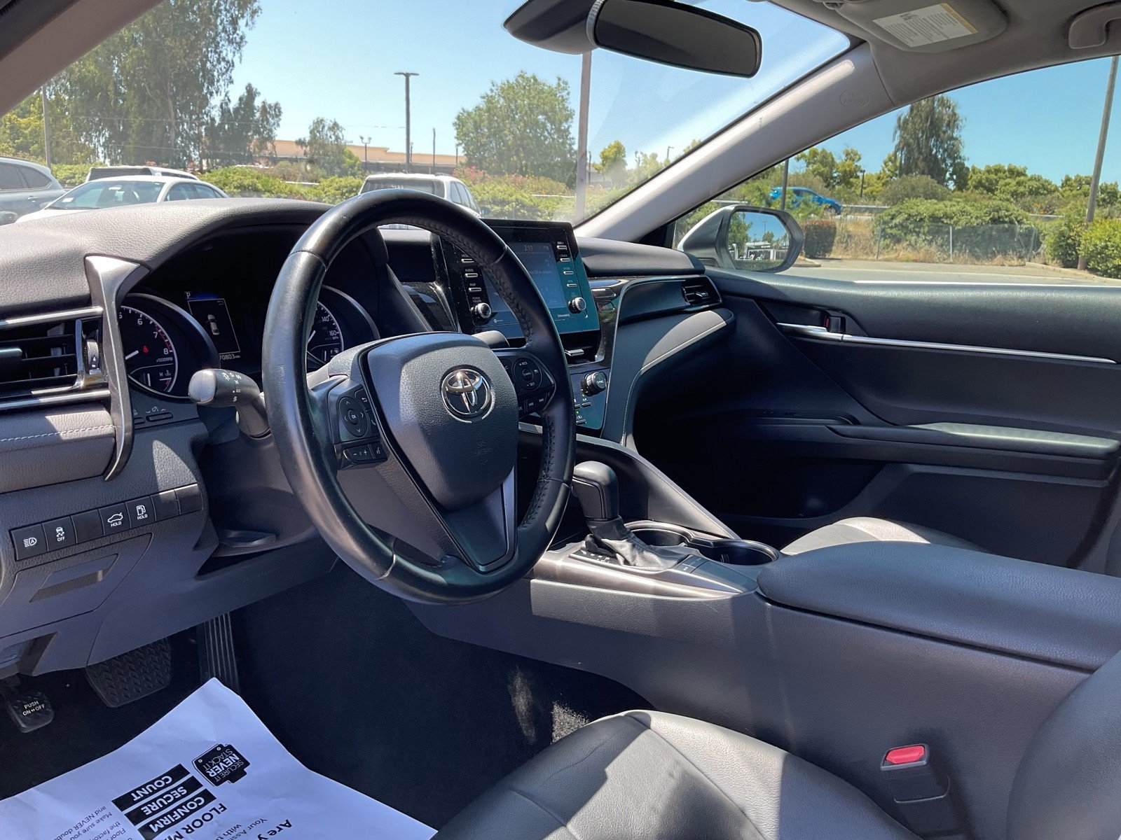 Certified Used 2022 White Toyota SE image 14