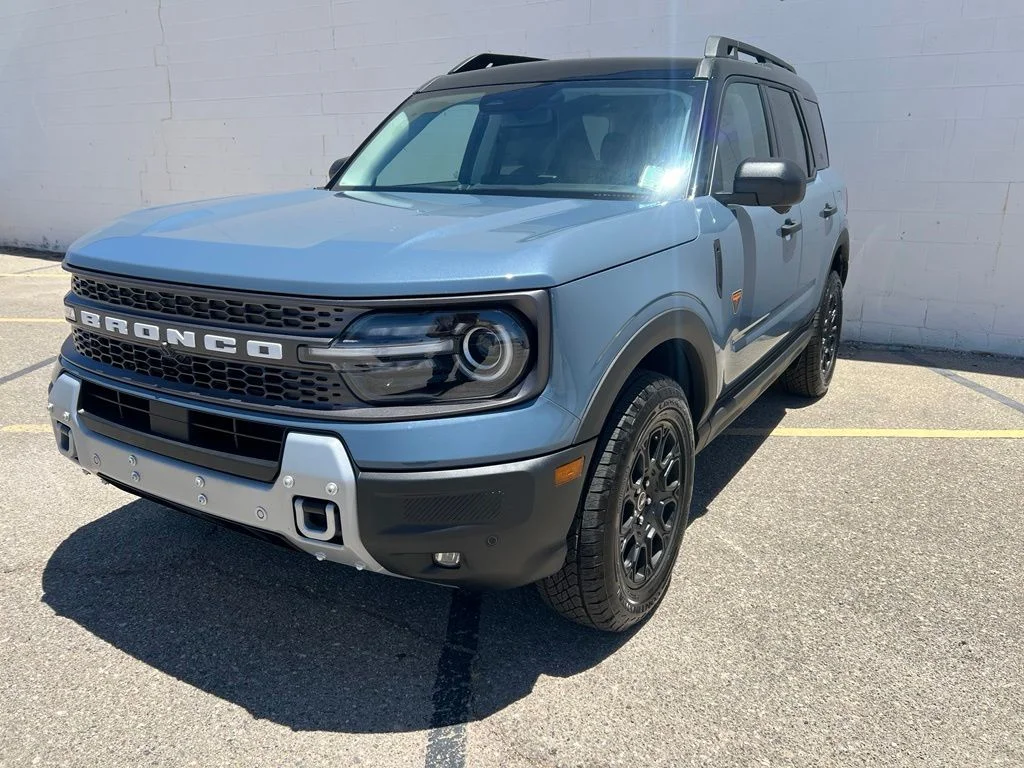 New 2026 Azure Gray Metallic Tri-Coat Ford Badlands® image 1