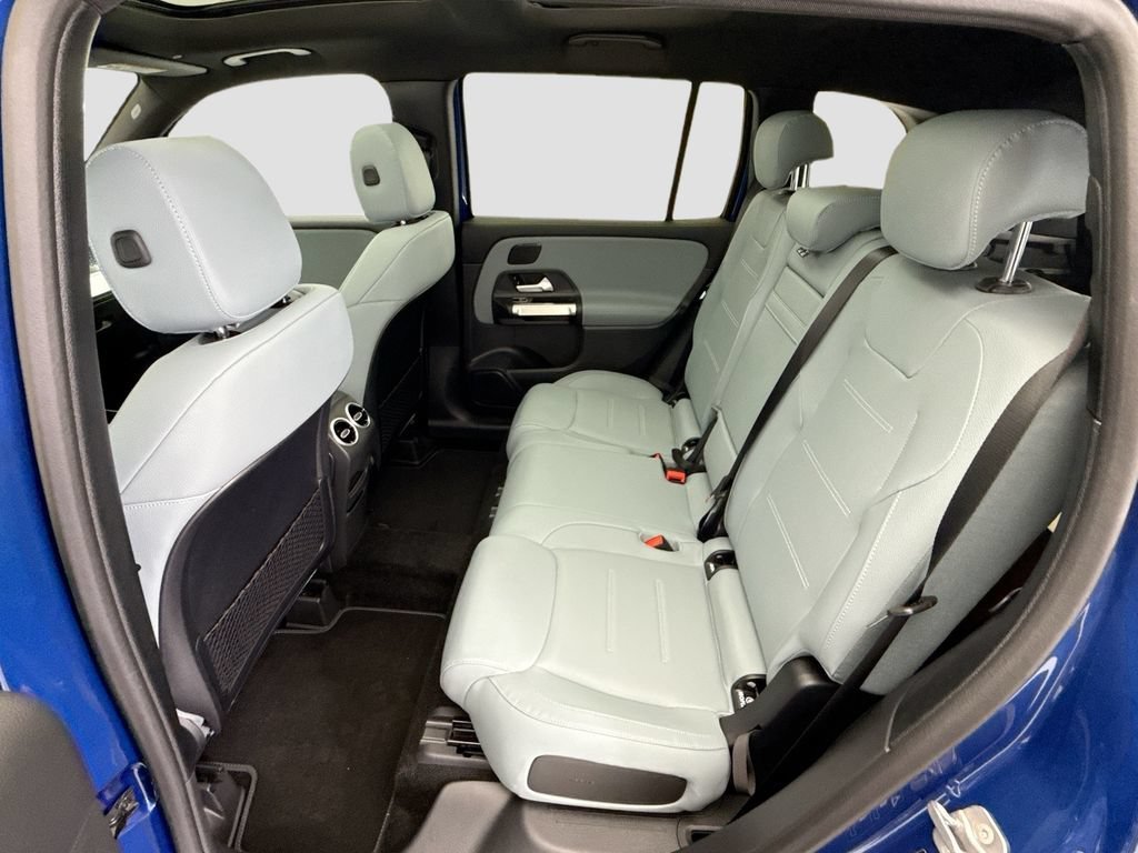 New 2026 Starling Blue Metallic Mercedes-Benz GLB 250 image 20