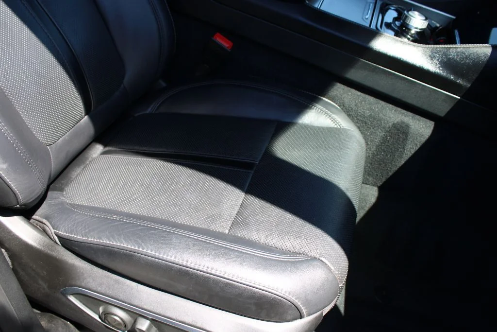 Used 2024 Black Jeep Series II image 14