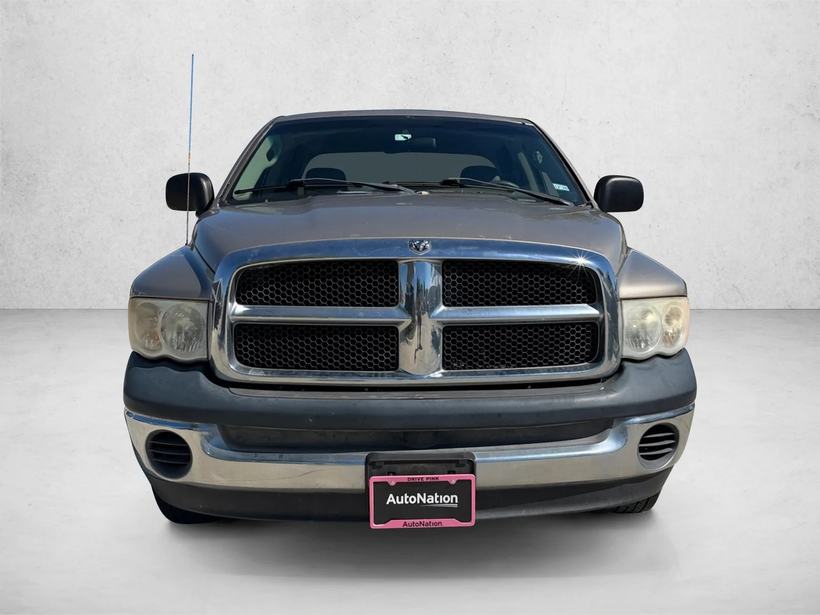 Used 2005 Dodge Ram 1500 Pickup ST with VIN 1D7HA18NX5J583593 for sale in Fort Worth, TX