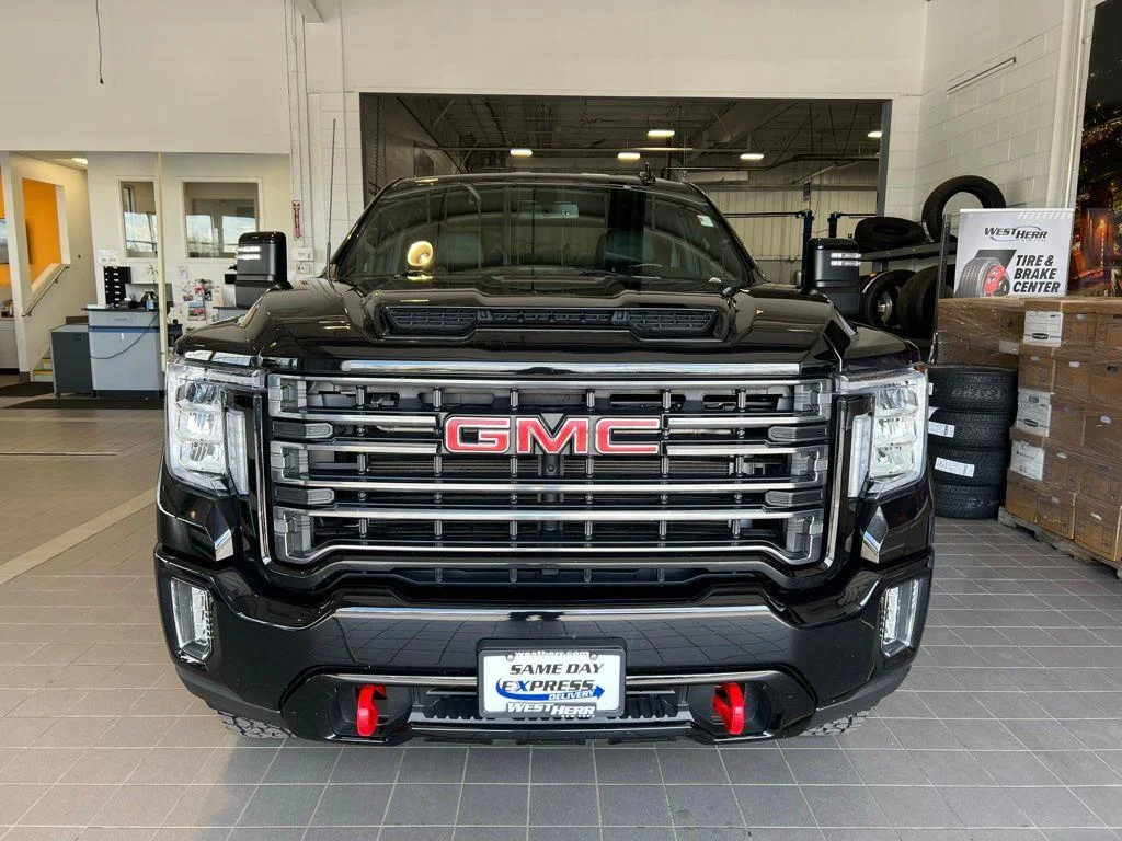 Used 2022 Ebony Twilight Metallic GMC AT4 image 2