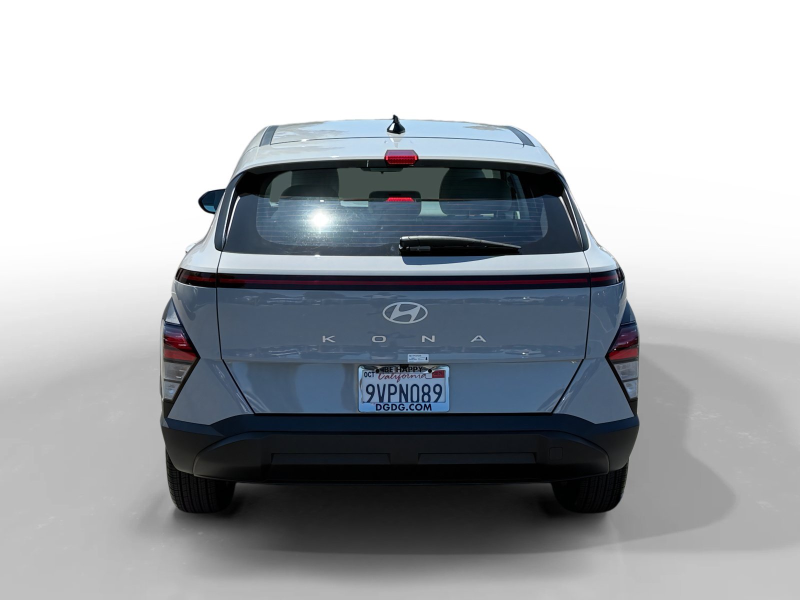 Certified Used 2025 Cyber Gray Metallic Hyundai SE image 4