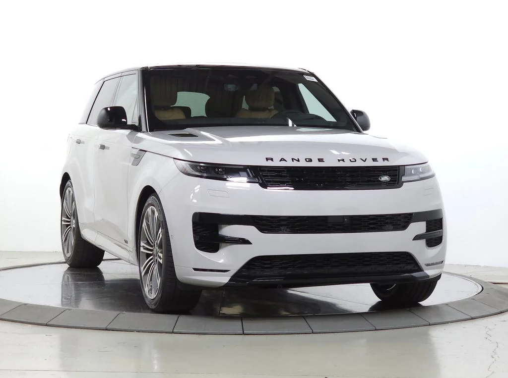 New 2026 Borasco Grey Land Rover Dynamic SE image 9