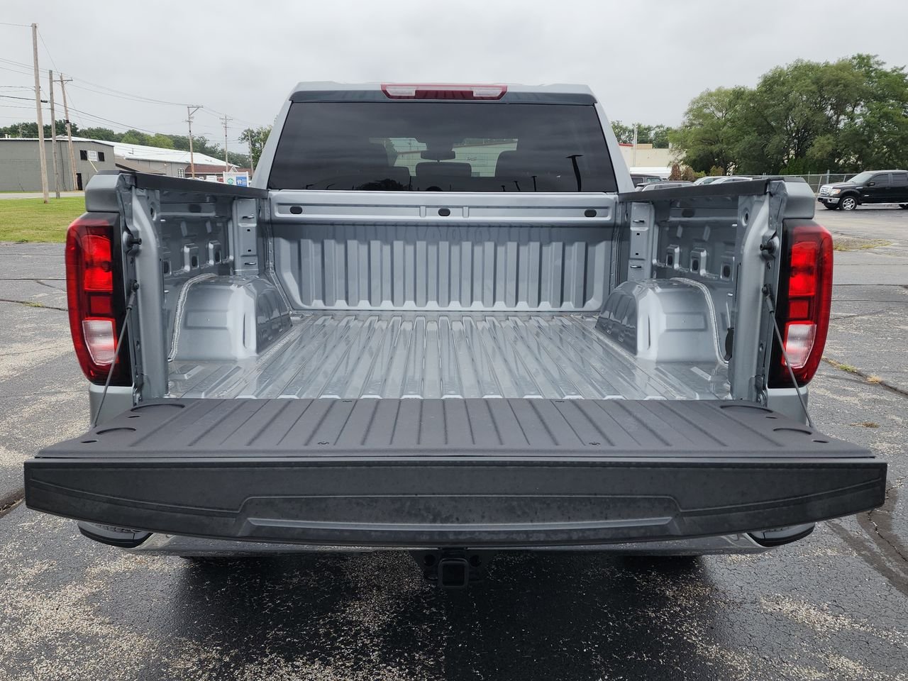 New 2026 Sterling Metallic GMC SLE image 23