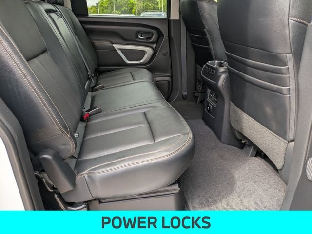 Used 2017 White Nissan SL image 21
