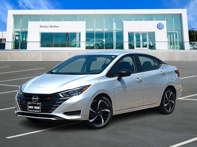 2024 Nissan Versa 1.6 SR