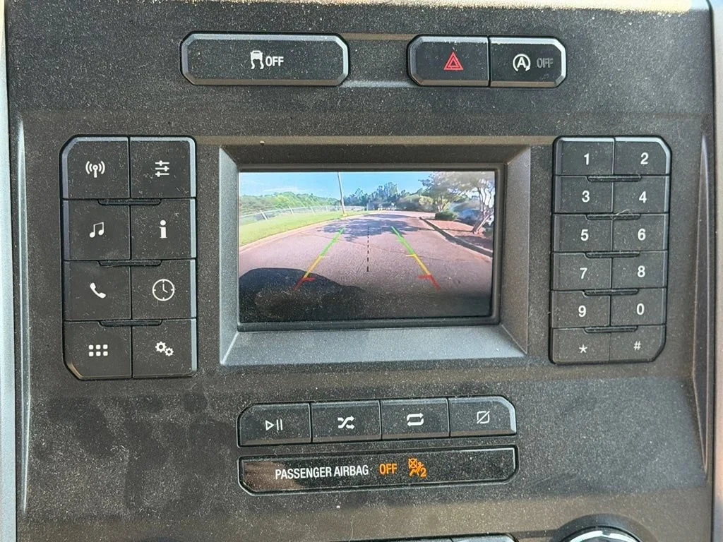 Used 2018 Silver Ford XLT image 25