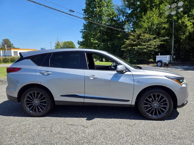 Used 2023 Silver Acura A-Spec Advance Package image 9