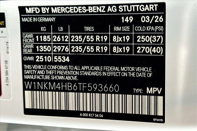 New 2026 Polar White Mercedes-Benz GLC 300 image 60