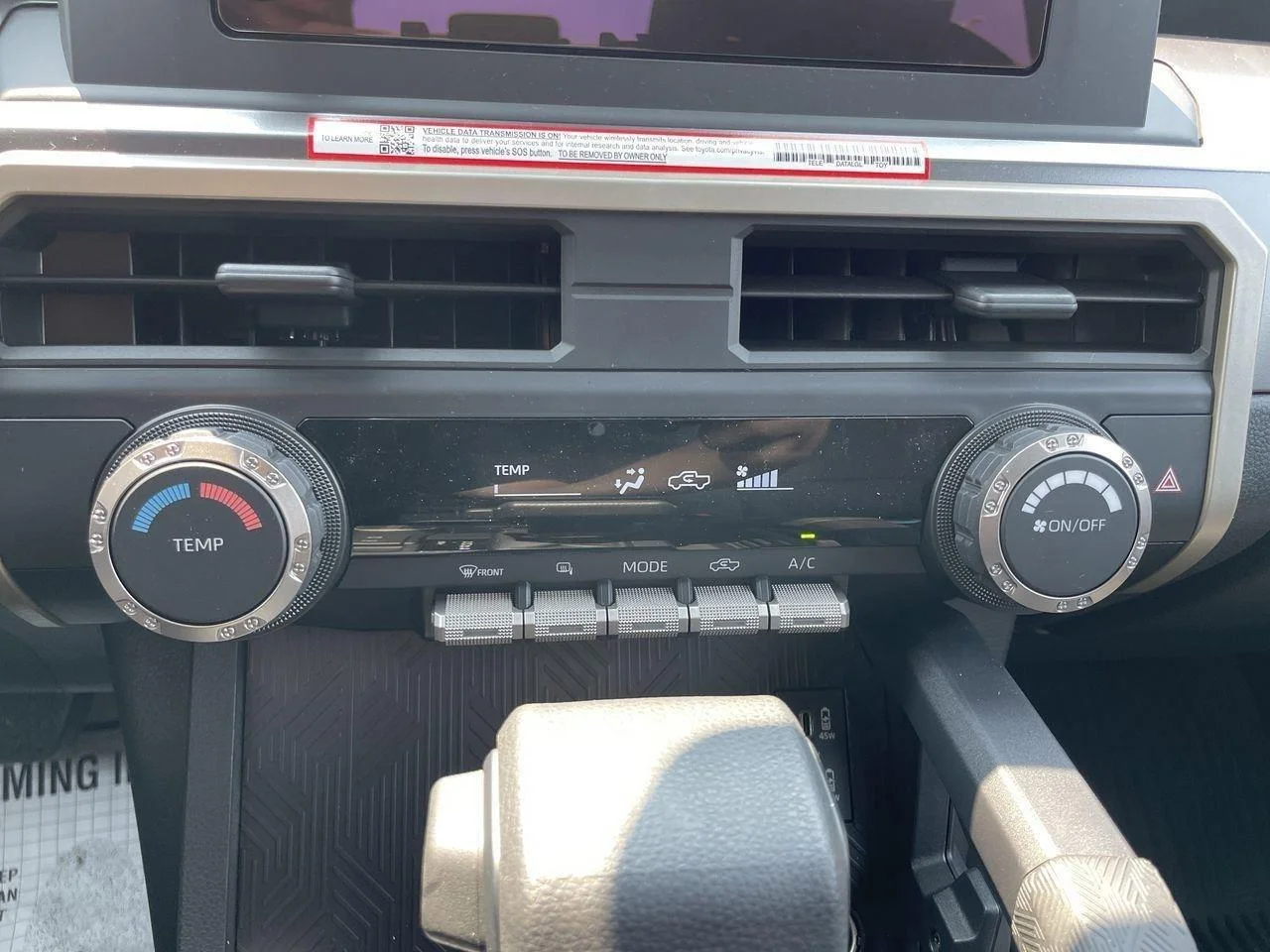 2025 Toyota Tacoma SR5 - Photo 19