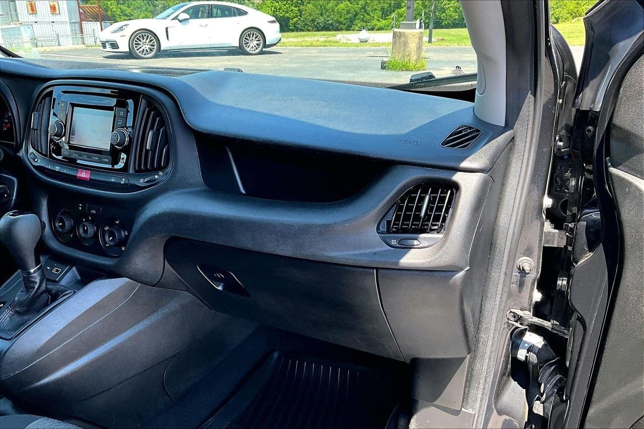 Used 2021 Black Metallic RAM Wagon SLT image 28