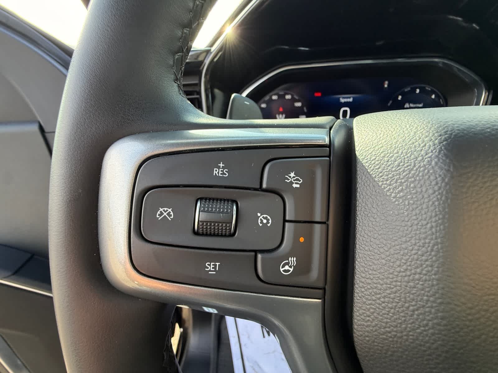 Used 2025 Black Chevrolet RST image 27