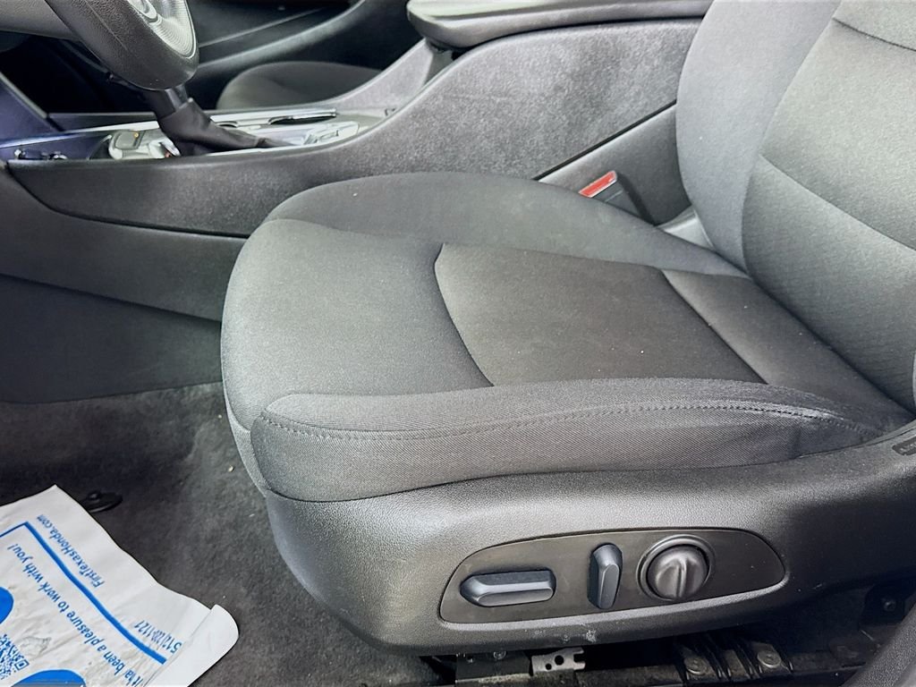 Used 2024 Mineral Gray Metallic Chevrolet LT image 23