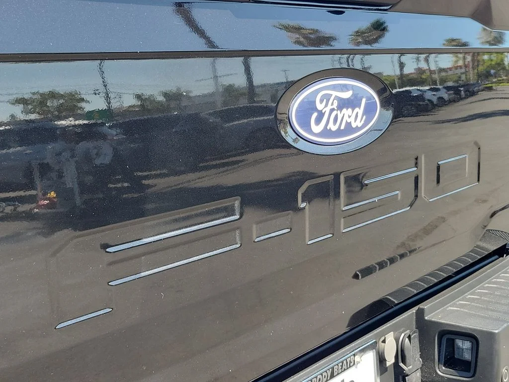 Used 2024 Black Metallic Ford XLT image 27