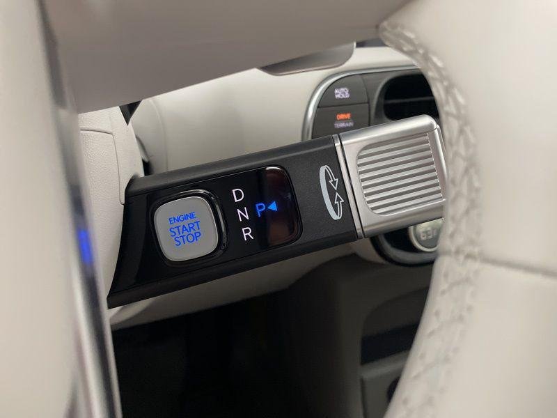 New 2026 Blue Hyundai SEL 8P image 28