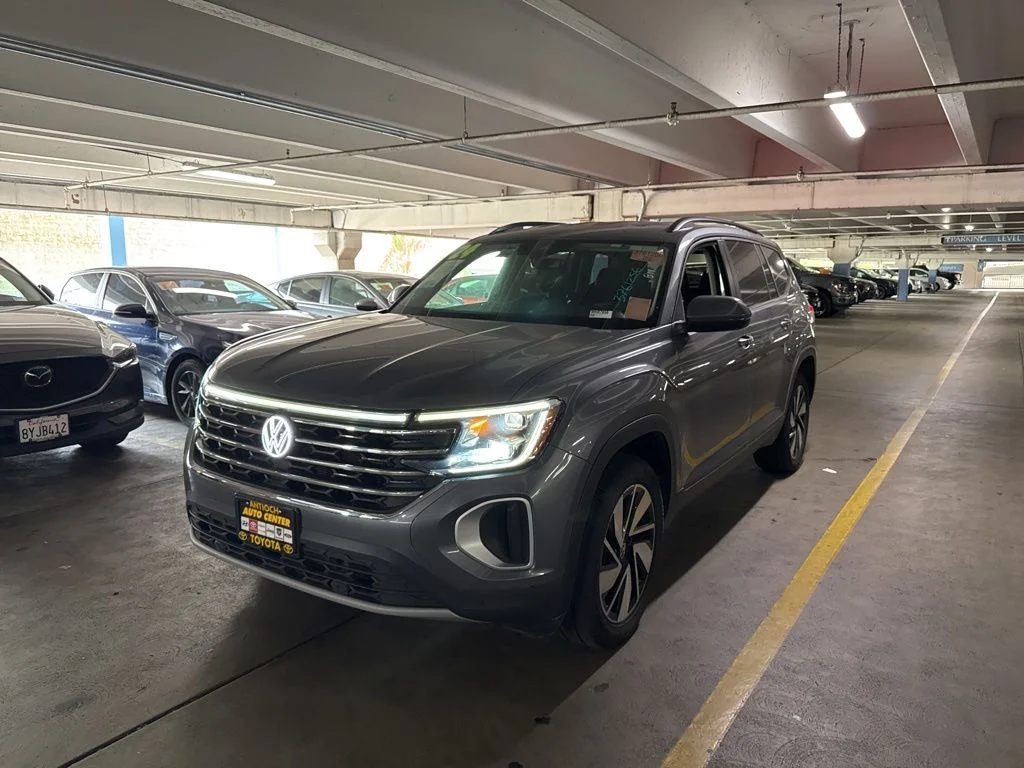 2024 Volkswagen Atlas 2.0T SE w/Tech 4MOTION's photo