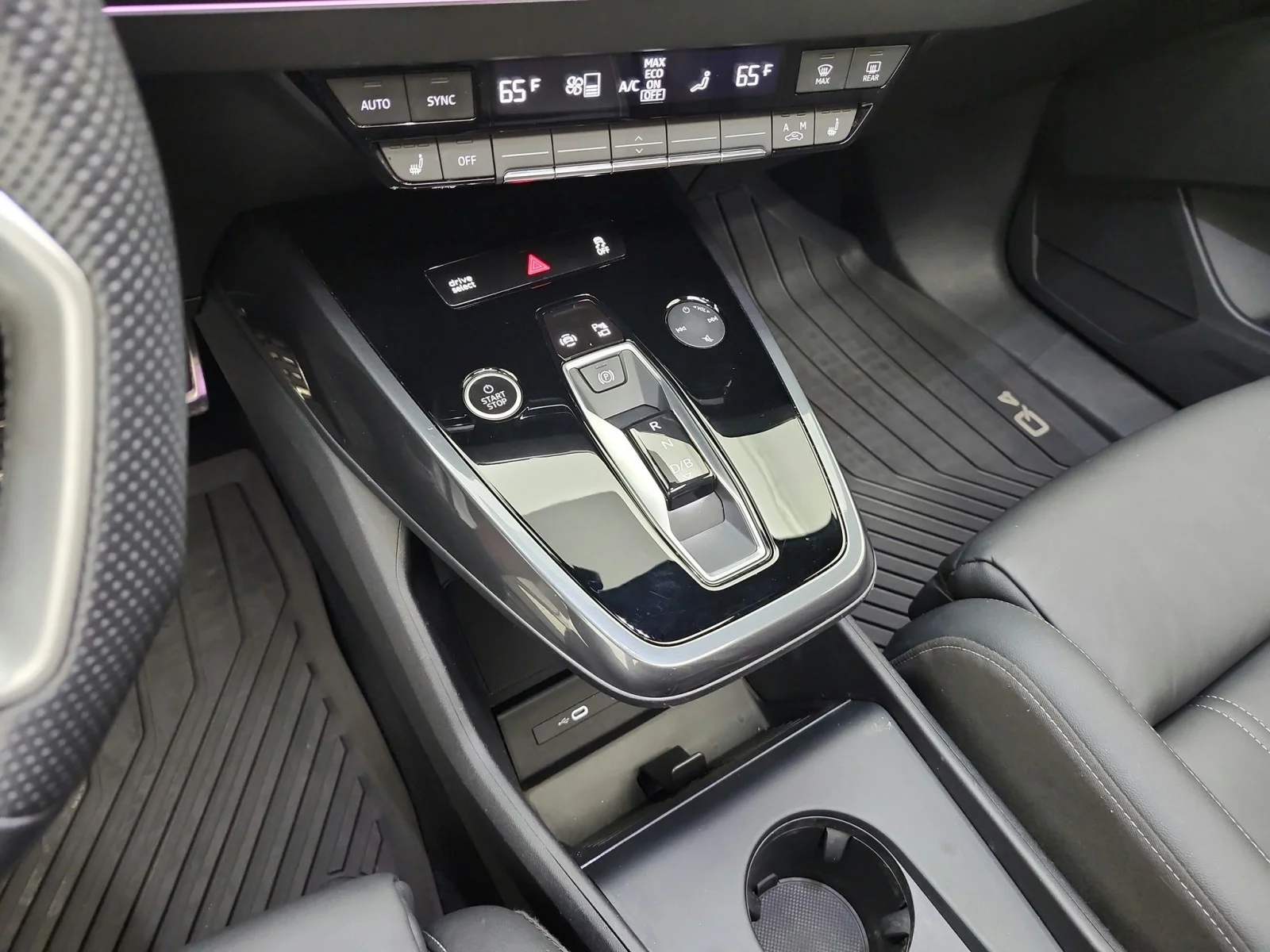 Used 2024 Glacier White Metallic Audi Premium Plus 55 quattro image 13
