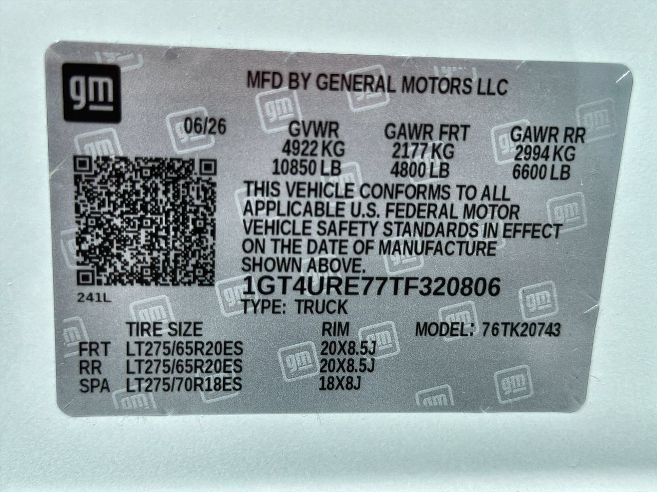 New 2026 Glacier White Tricoat GMC Denali image 29
