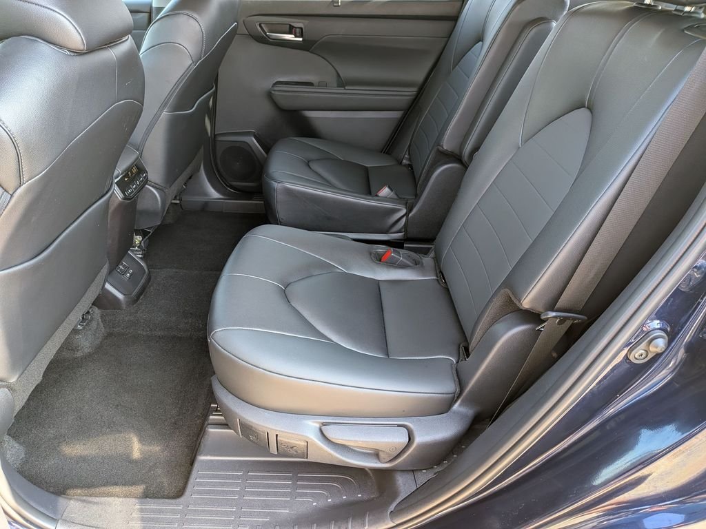 Used 2026 Blue Toyota XLE image 29