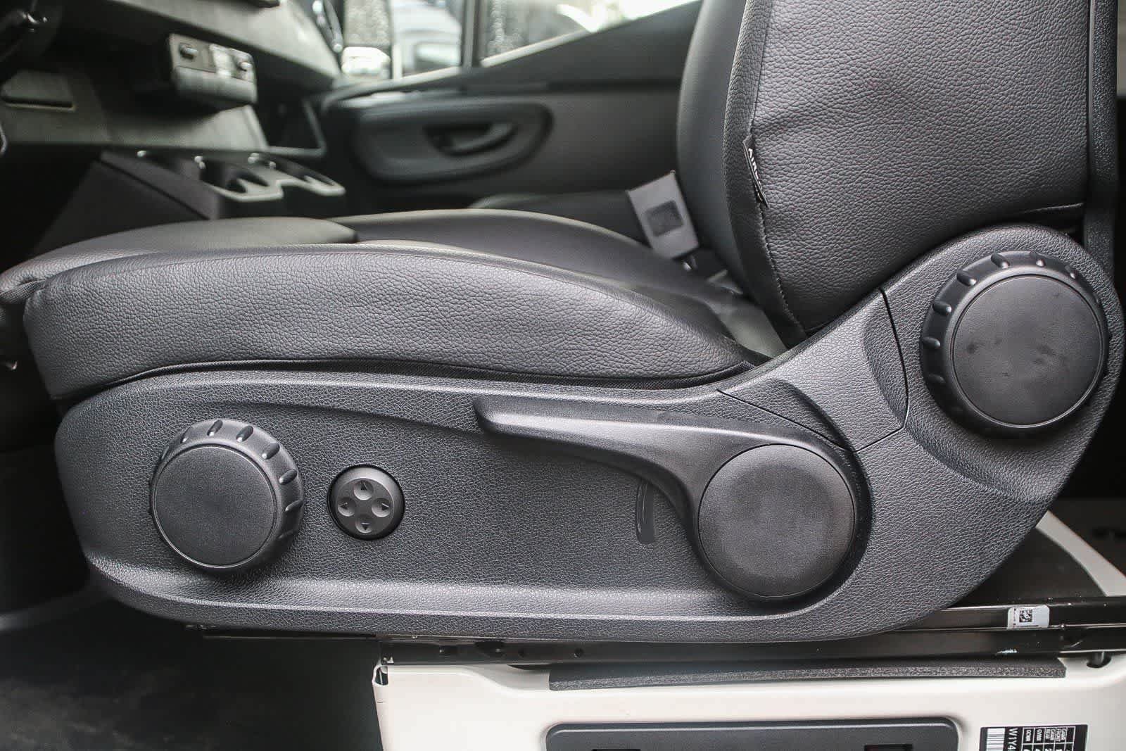 2025 Mercedes-Benz Sprinter Cargo Van Base - Photo 44