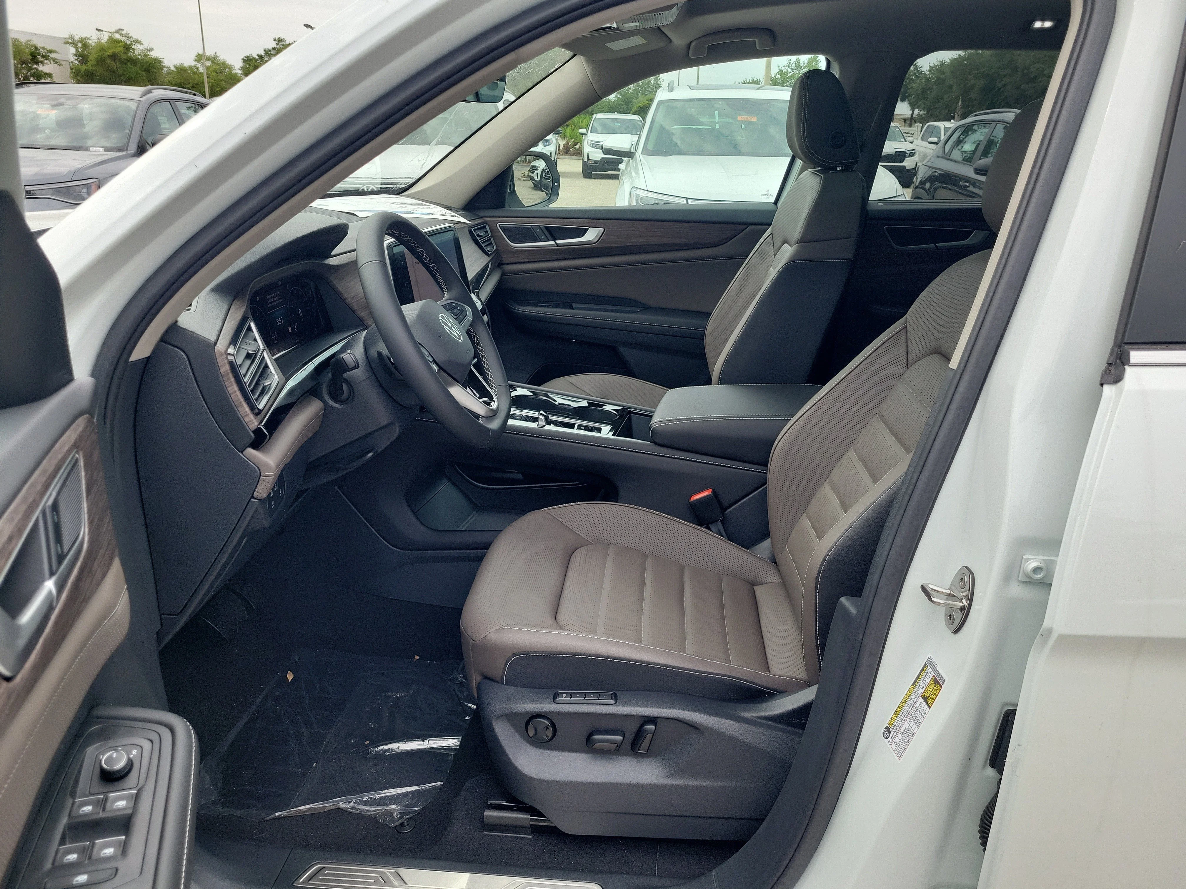 New 2026 White Volkswagen SEL image 15