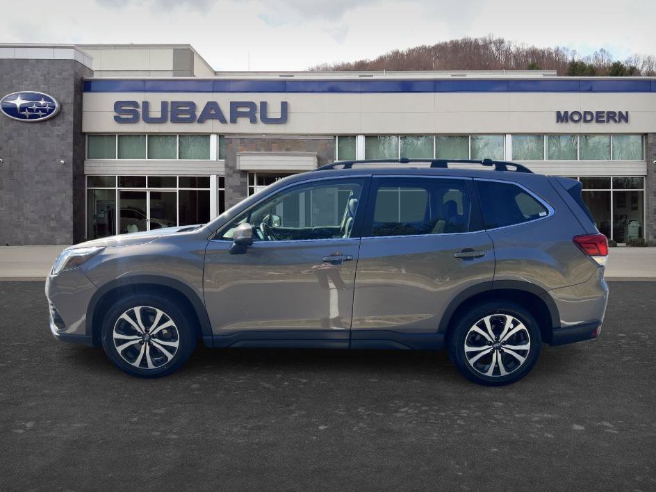 Used 2022 Brilliant Bronze Metallic Subaru Limited image 7