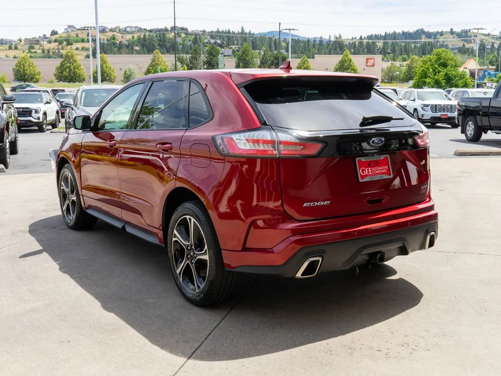 Used 2019 Red Ford ST image 5
