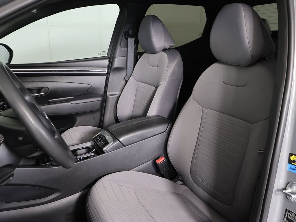 Used 2024 Gray Hyundai SEL image 28
