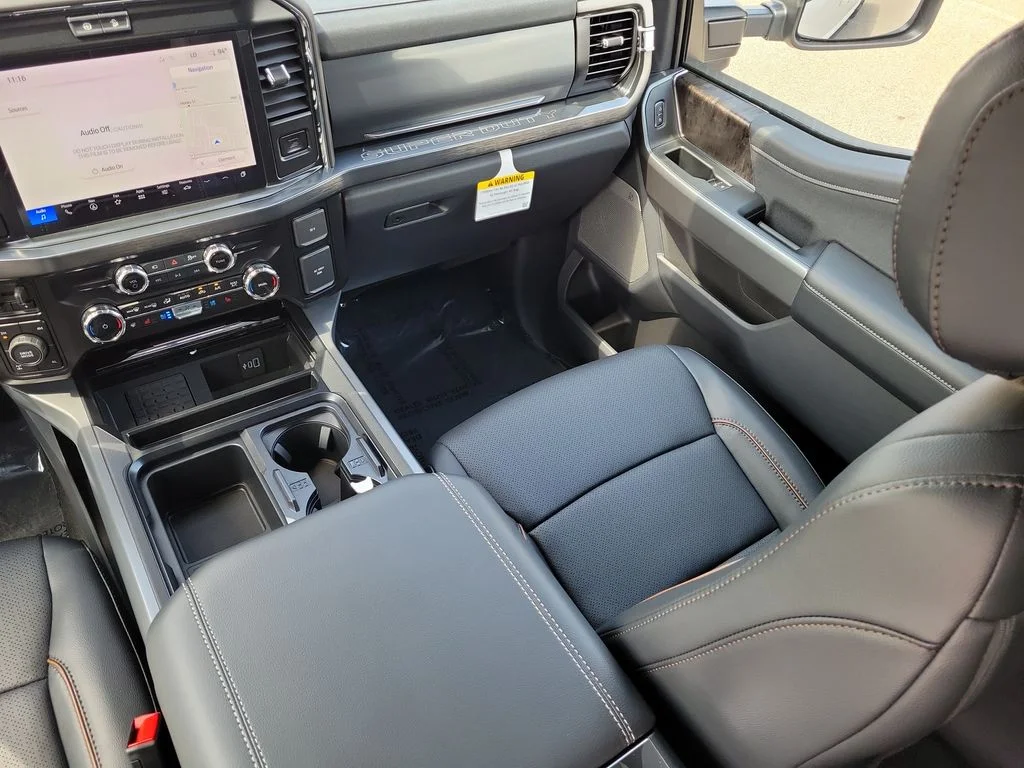 New 2026 Star White Metallic Tri-Coat Ford F-250® Lariat® image 11