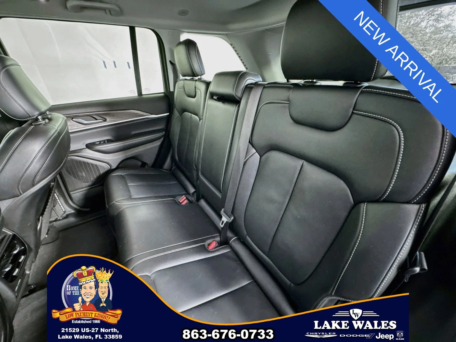 Used 2023 White Jeep Limited image 23