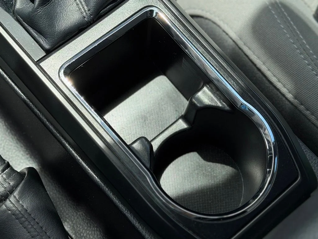 Used 2016 Black Toyota SR image 15