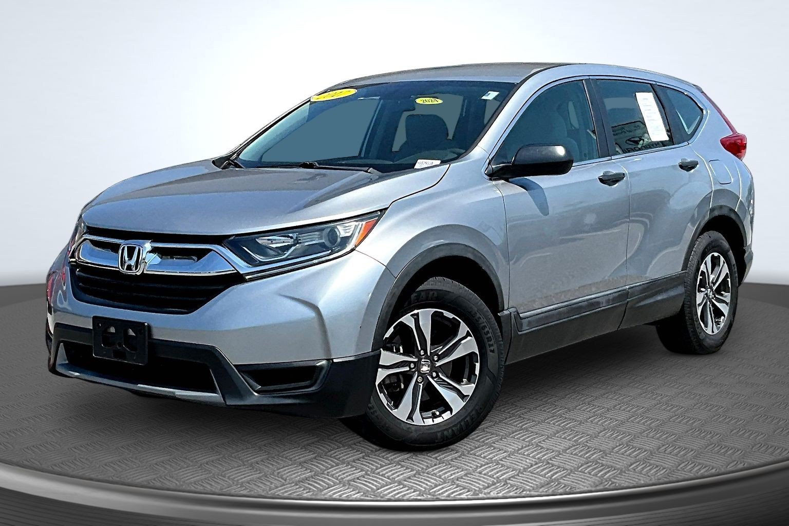 Used 2017 Silver Honda LX image 1