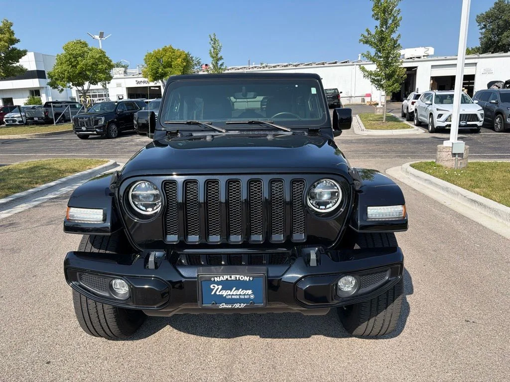 Used 2021 Black Jeep Unlimited Sahara High Altitude image 3