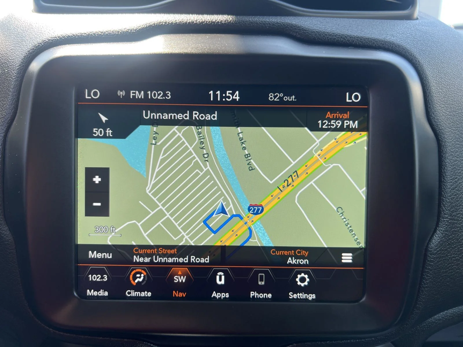 Used 2023 Black Clearcoat Jeep Altitude image 31