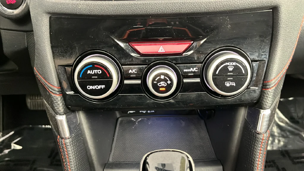 Used 2019 Silver Subaru Sport image 33