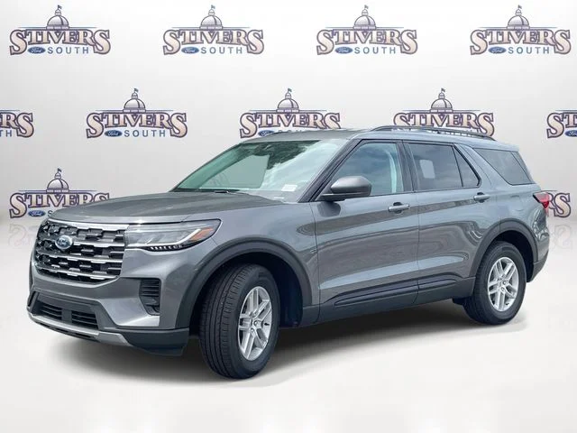 New 2026 Gray Ford Active image 4