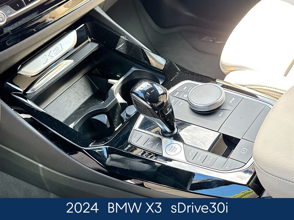 Used 2024 Blue BMW sDrive30i image 34