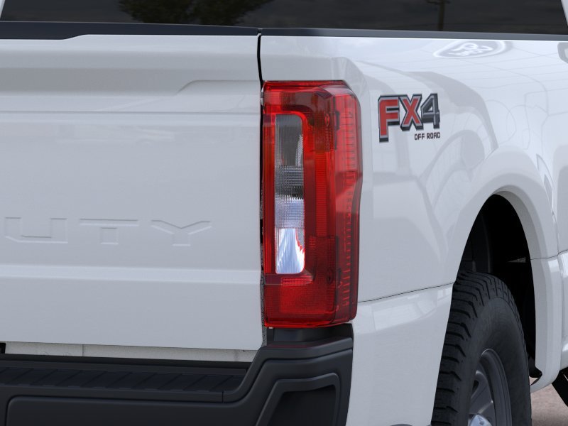 New 2026 Oxford White Ford XL image 21