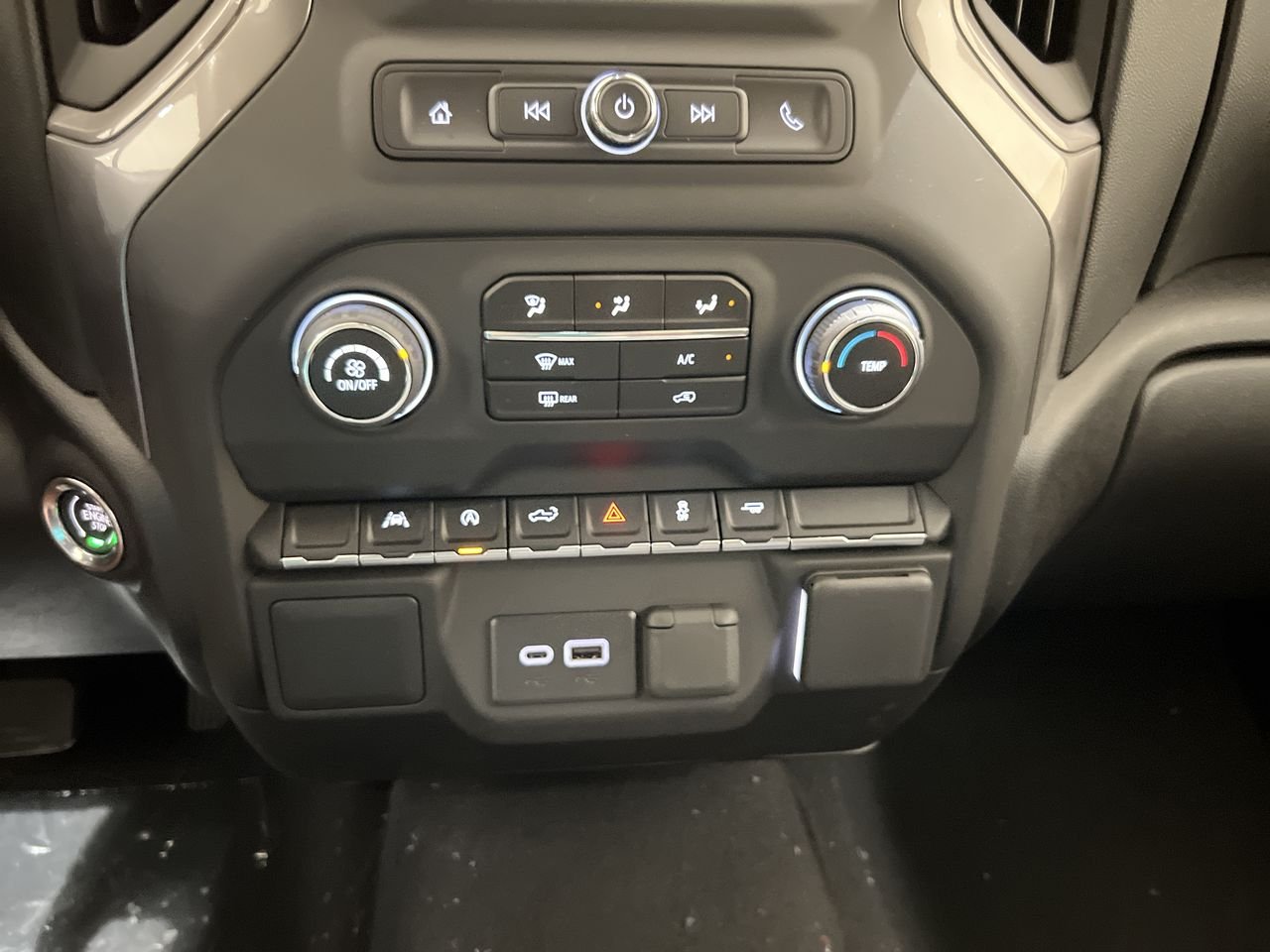 2025 Chevrolet Silverado 1500 Custom - Photo 53