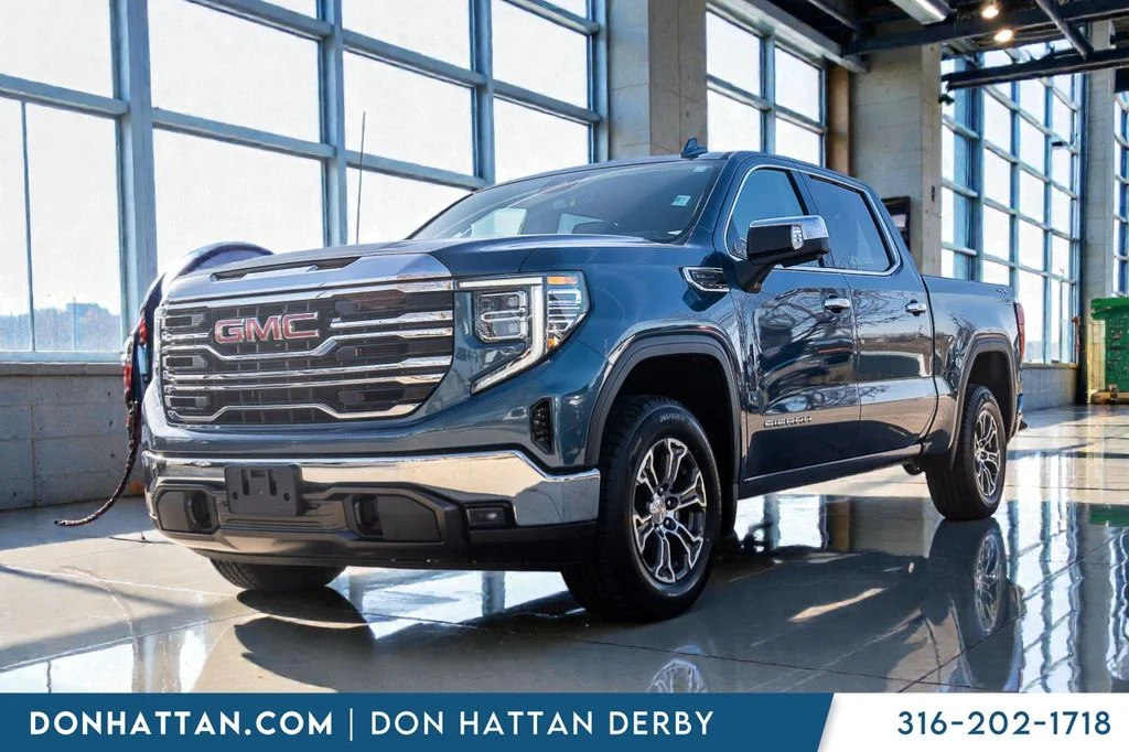 2024 GMC Sierra 4WD Crew Cab Short Box SLT's photo